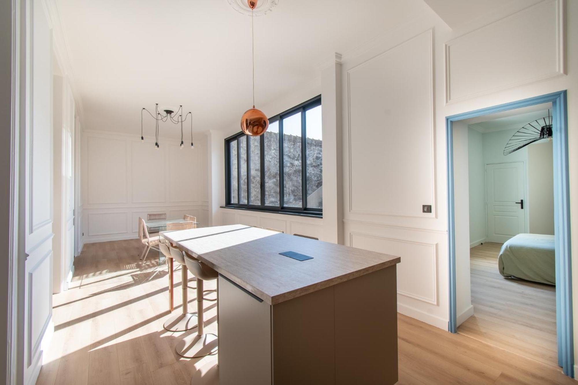 Apartment Haussmannien Pres Des Halles Et De La Gare - Sur Cour - Calme *